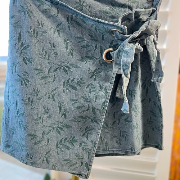 Lumiere. NWT. Size L - Picture 8 of 10